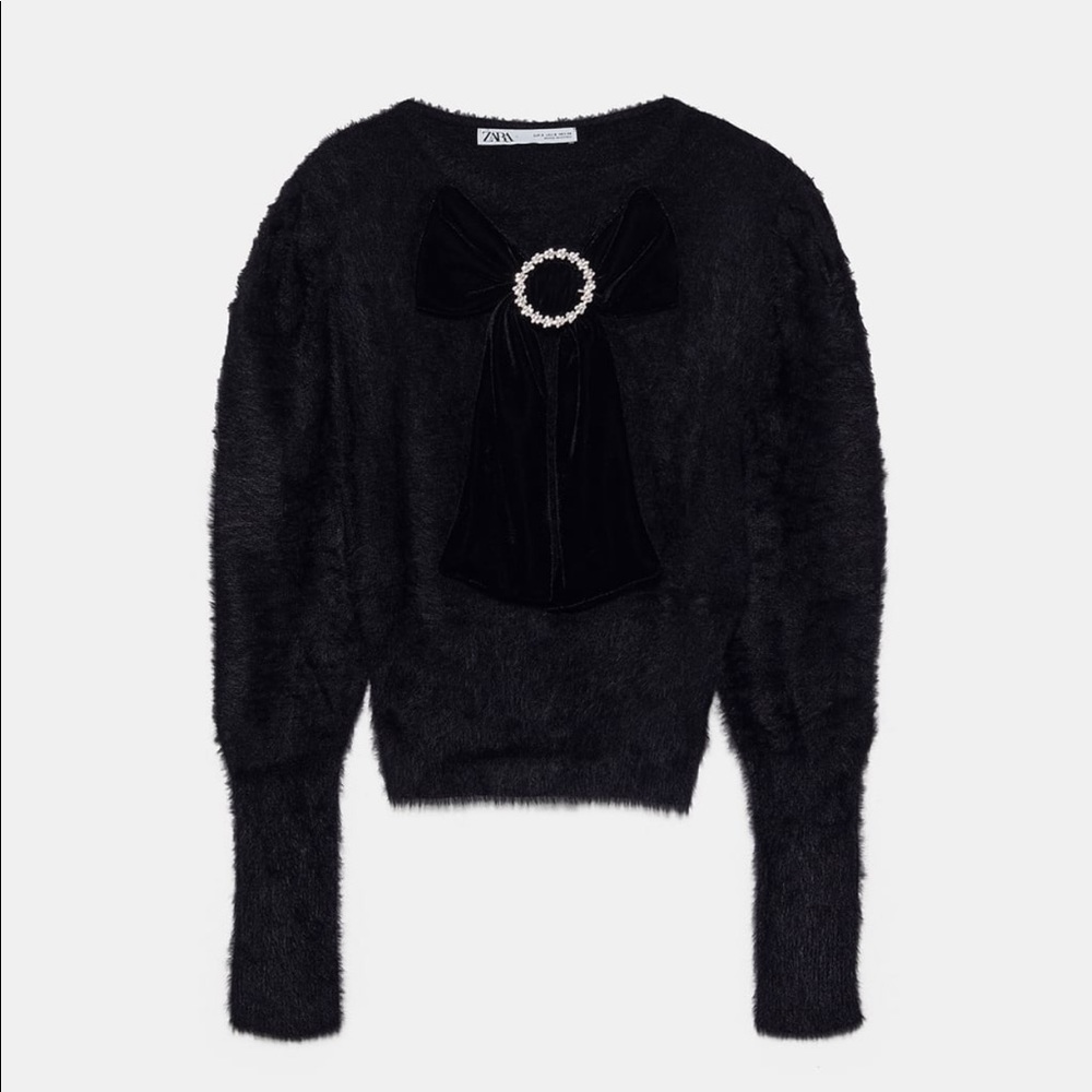 Fuzzy Bow Sweater - Picture 2 of 7